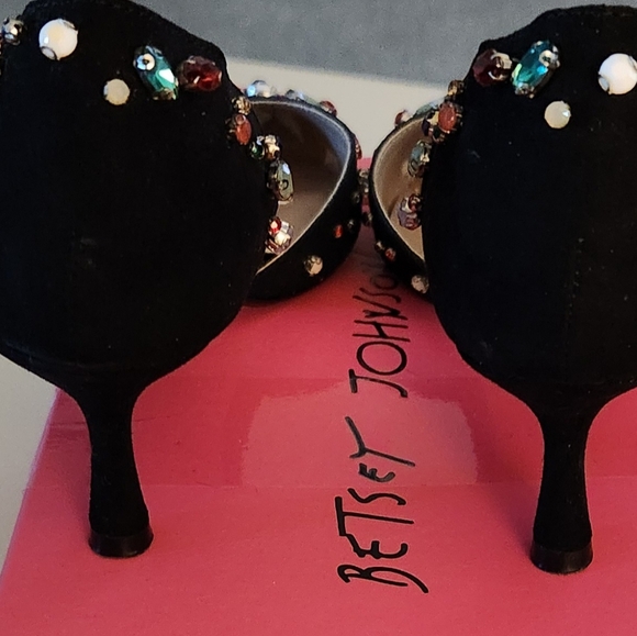 Betsy Johnson Heels - Picture 3 of 6